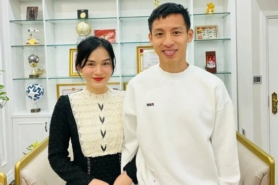 Cơ ngơi “triệu đô” của sao Việt: Cận cảnh biệt thự hơn 10 tỷ đồng của Đỗ Hùng Dũng