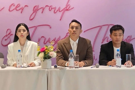 Lập biên bản vụ Quang Linh, Hằng Du Mục tổ chức gặp mặt báo chí khi chưa được phép
