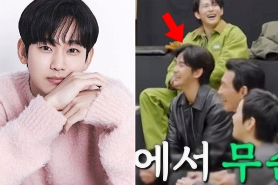 Kim Soo Hyun bị cắt sóng tối đa, vẫn tươi cười lộ diện trên truyền hình giữa thị phi chấn động