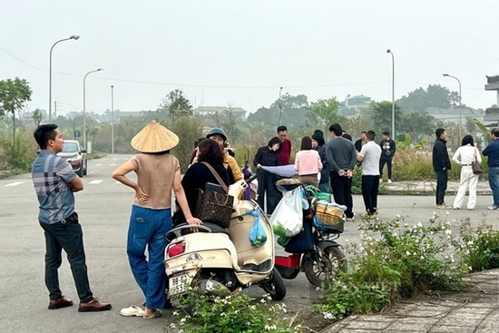 Nguyên nhân bất động sản nhiều địa phương bỗng 'nóng hầm hập'