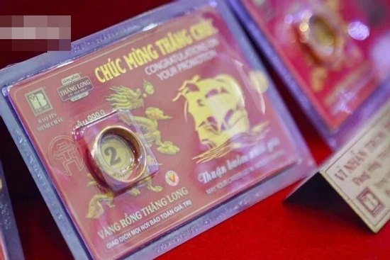 Tăng như vũ bão, giá vàng nhẫn áp sát mốc 100 triệu đồng/lượng