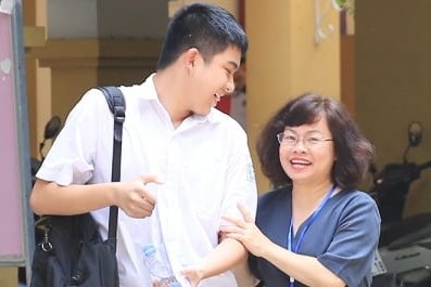 Điểm chuẩn vào lớp 10 tại Hà Nội 5 năm qua biến động thế nào?