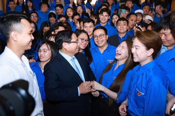 Hòa Minzy quá xịn: Được Thủ tướng Phạm Minh Chính khen ngợi, trang Thông tin Chính Phủ đăng bài đầy tự hào!