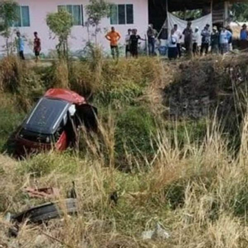 Thái Lan: Ô tô đâm trực diện xe máy, 2 trẻ em tử vong thương tâm, thông tin bất ngờ từ bà của nạn nhân