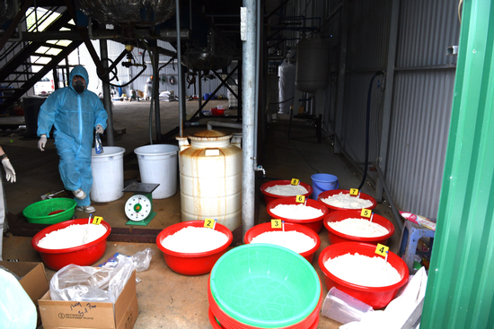 Cận cảnh triệt phá xưởng sản xuất ma túy lớn nhất Việt Nam, chứa 1,4 tấn ketamin