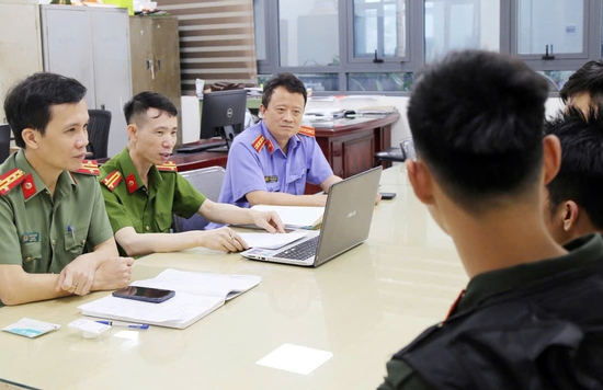 Kịch bản giải cứu bé gái 9 tuổi qua lời kể Trưởng phòng Cảnh sát hình sự