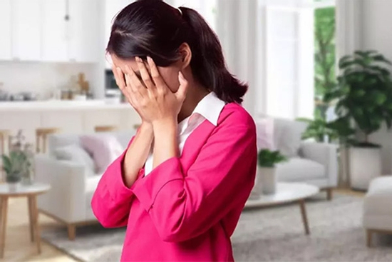 Ở lại nhà bạn trai một đêm, cô gái hoảng sợ đến mức lập tức hủy cưới