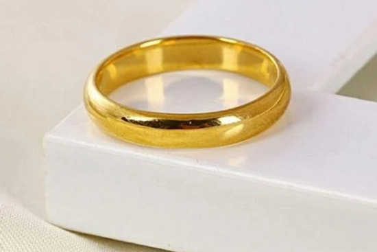 Giá vàng hôm nay 5/3: Vàng nhẫn trong nước lập kỷ lục cao nhất mọi thời đại