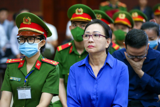 Bị cáo Trương Mỹ Lan tha thiết được chuộc tội