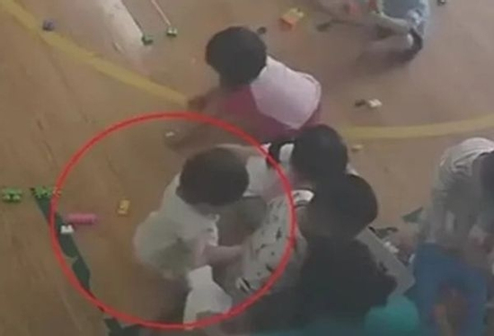 Vụ giáo viên mầm non đánh bé 22 tháng tuổi: Công an vào cuộc xác minh
