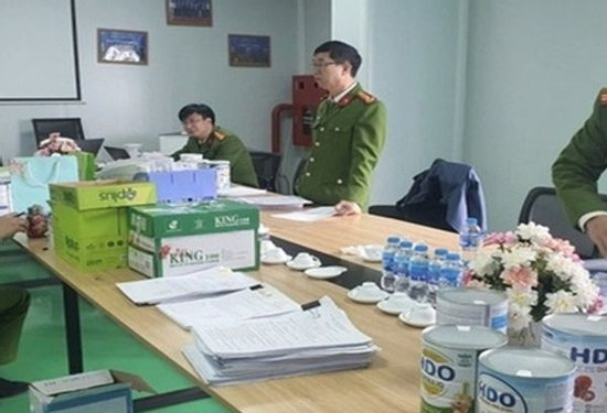 Vụ triệt phá đường dây sản xuất gần 600 loại sữa bột giả: Trốn thuế bằng 2 hệ thống kế toán