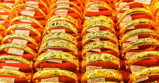 Lao dốc 6 triệu đồng chỉ trong 1 ngày, giá vàng sắp tới ra sao?