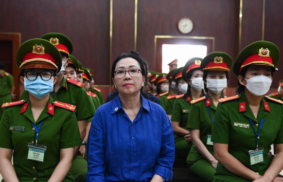 Bà Trương Mỹ Lan vẫn lãnh án tử hình, nộp 31 tỷ đồng án phí