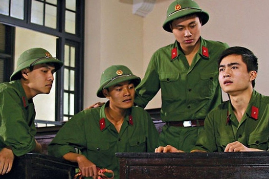 Diễn viên 