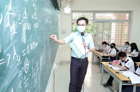Điều chỉnh thời gian dạy học của giáo viên