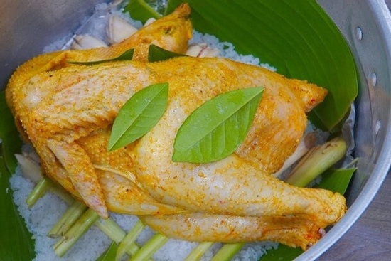 Cách làm gà ủ muối tại nhà vừa ngon vừa sạch