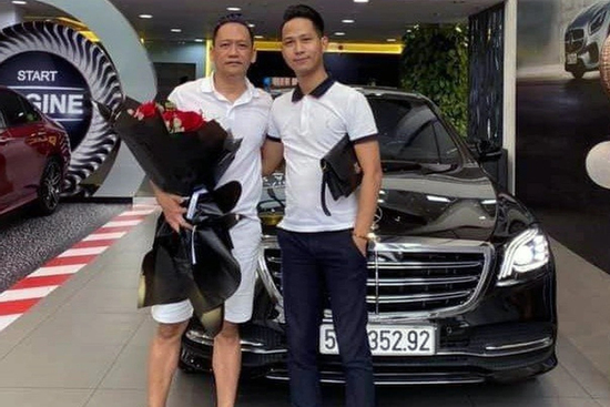 Hoãn phiên toà xét xử vụ ca sĩ Duy Mạnh kiện Mercedes - Benz Việt Nam