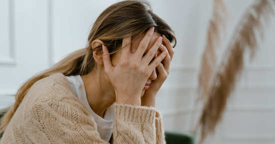 Không về quê chăm mẹ chồng bệnh, vợ bị mắng là kẻ vô ơn