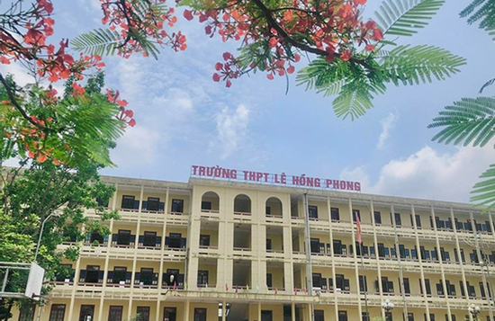 Tin mới vụ nam sinh từ thủ khoa thành trượt cấp 3 ở Thanh Hóa: Có dấu hiệu trầm cảm, nghỉ học chờ thi lại