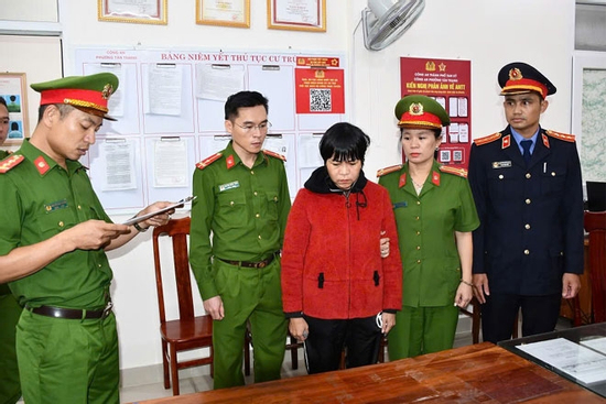 Vụ giết con trục lợi bảo hiểm, bố ruột nữ nghi phạm ớn lạnh khi nghe tin: