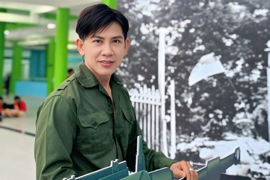 Cuộc sống chật vật của ca sĩ 