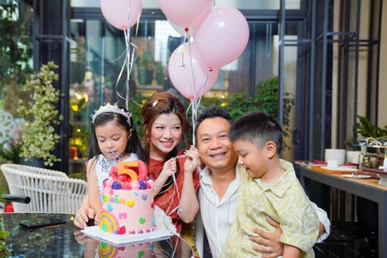 Diễn viên 