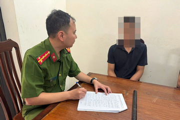 Người đàn ông trên ô tô dùng dùi cui tấn công phụ nữ ở Hà Nội đối diện mức phạt nào?