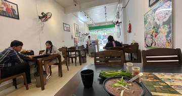 Lòng Chát Quán chính thức mở cửa lại sau lùm xùm “lòng se điếu 40m”, lượng khách hàng ghé quán gây chú ý