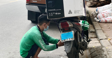 Lỗi che biển số xe máy bị phạt bao nhiêu tiền?