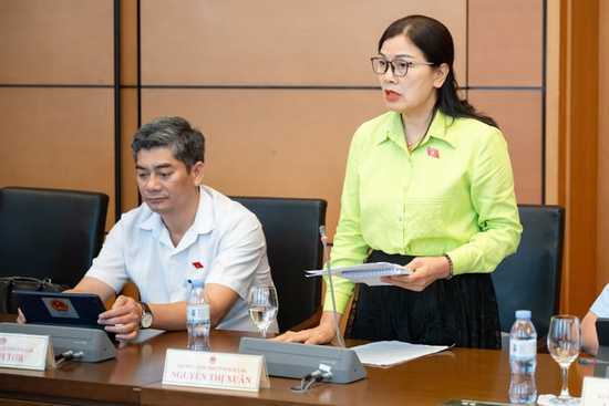 Đề xuất phạt tới 200 triệu đồng/lỗi vi phạm giao thông: ĐBQH lo 'bán xe không đủ tiền nộp'