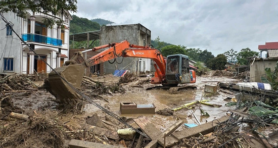 Hiện trường ngổn ngang sau trận lũ quét làm 4 người tử vong ở Bắc Kạn