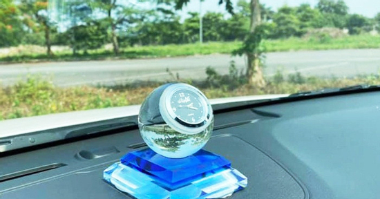 Cẩn thận với những 'quả bom nổ chậm' để trong ô tô những ngày nắng nóng