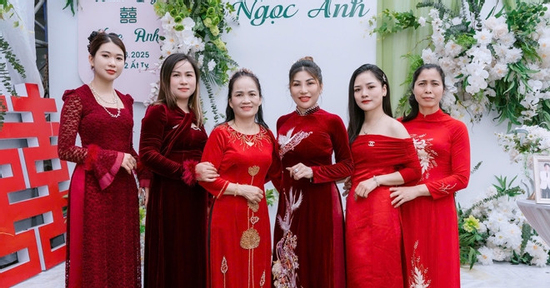 Mẹ kế ở Hưng Yên hơn 30 năm yêu thương 3 con của chồng, tuổi già được báo hiếu