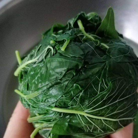 Thứ rau mâm cơm Việt nào cũng từng “thấy mặt” hóa ra giàu canxi hơn cả sữa, chứa cả kho khoáng chất tốt