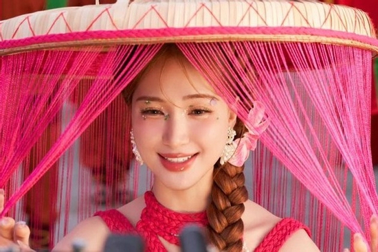 'Bắc Bling' đạt 200 triệu view nhanh nhất lịch sử