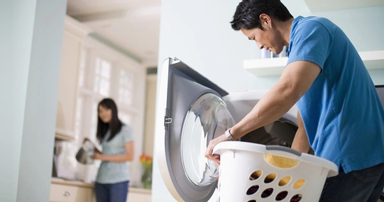 Chồng hối hận khi làm hết mọi việc cho vợ