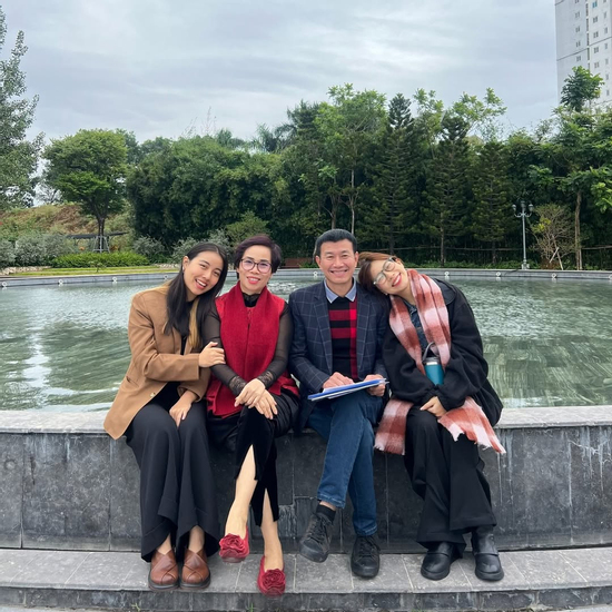 Gia đình PTTC là ai đang gây xôn xao khắp mạng xã hội?