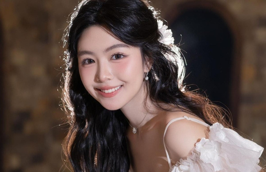 Con gái Quyền Linh phản biện 'sinh ra ở vạch đích'