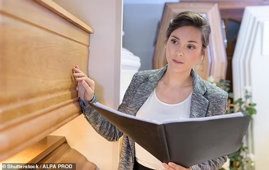 Nhân viên nhà tang lễ tiết lộ những điều ít biết khi làm việc với người chết