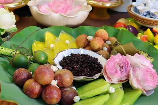 Vì sao Tết Đoan ngọ được gọi là Tết diệt sâu bọ?