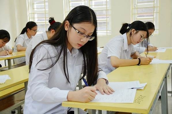 Thầy giáo trường chuyên chỉ cách đạt điểm cao bài thi Ngữ văn tốt nghiệp THPT