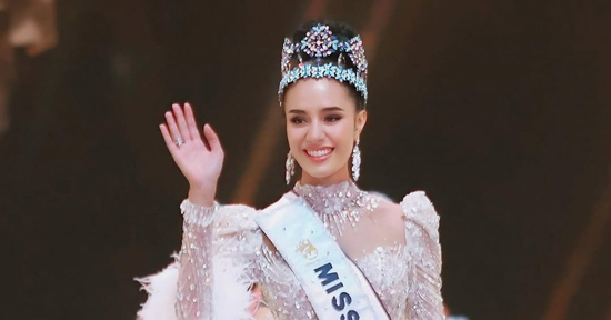 Người đẹp Thái Lan vừa đăng quang Miss World: Giỏi 4 thứ tiếng, từng bị ung thư