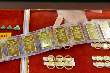Giá vàng SJC ra sao sau tin mới về xóa độc quyền?