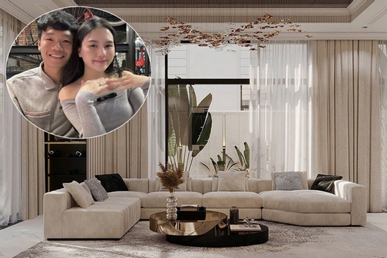 Trung vệ Thành Chung hé lộ bên trong biệt thự mới xây