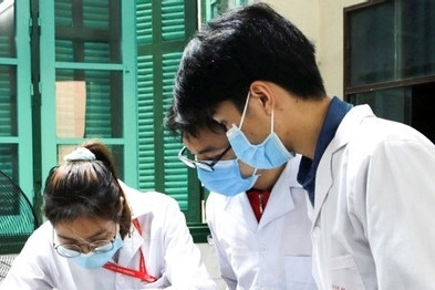 Đại học Y Hà Nội dành 40% cho tuyển thẳng, cộng điểm với IELTS từ 5.5