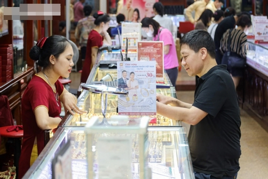 Đề xuất giao dịch vàng từ 20 triệu đồng trở lên phải chuyển khoản