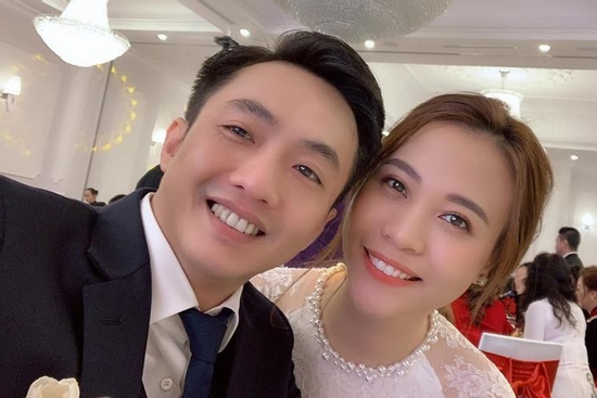 Vợ Cường Đô La liên tục có động thái khi được chúc mừng mang thai lần 3
