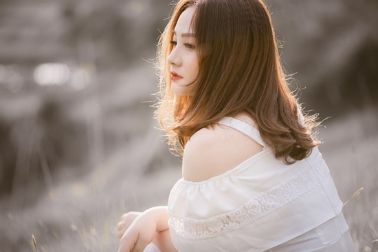 Chiếc khăn len có vết bùn trước cổng khiến tôi nổi giận, nhưng sự thật phía sau khiến tôi nghẹn lòng