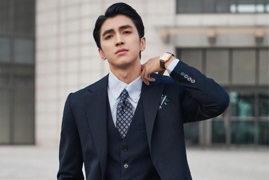 Nam diễn viên đẹp trai, tốt tính nhưng phải làm