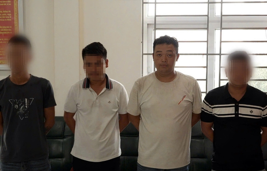 Lời khai tài xế 'chặt chém' 4,2 triệu/cuốc xe ở Hà Nội: 'Do họ dễ quá nên tôi mới đòi'